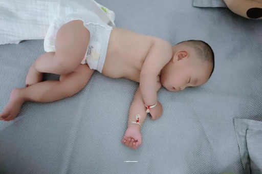 昆山宝宝口水多怎么回事